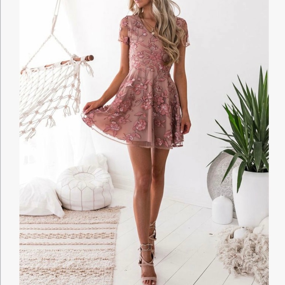 Blush Homecoming Dress, Appliques Party Dress, V-Neck Party Dress, A-Line Dress